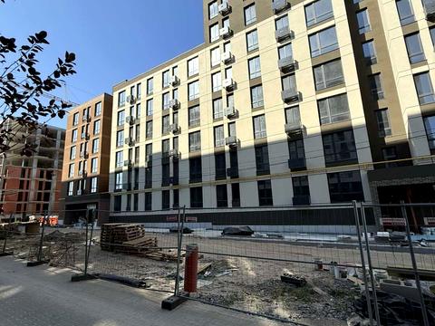 квартира за адресою Героїв Майдану вул., (Будинок 4)