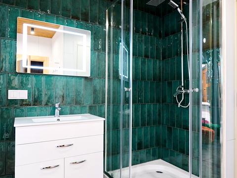 комерційна за адресою Шевченка, 109