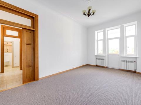 коммерческая по адресу Большая Васильковская ул. (Красноармейская), 42