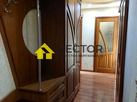 квартира по адресу Баяна ул., 8