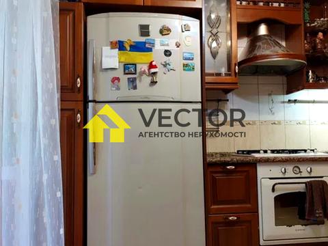 квартира по адресу Баяна ул., 8