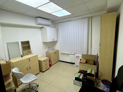 коммерческая по адресу Оболонский просп., 12