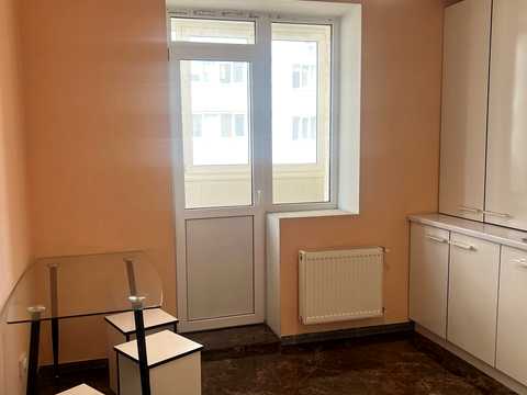 квартира за адресою Боголюбова вул., 8