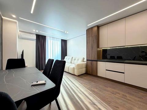 квартира за адресою Романа Левицького вул., 4