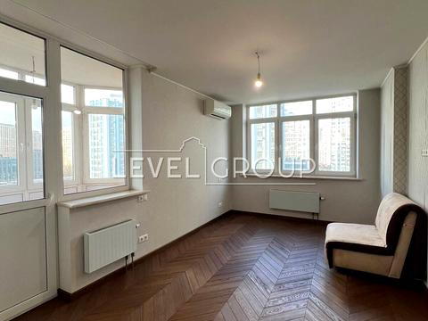 квартира за адресою Миколи Бажана просп., 8-Б