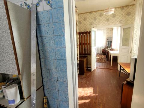 будинок за адресою Учительська