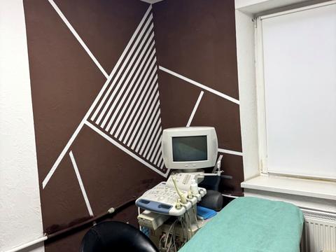 коммерческая по адресу Леси Украинки просп. (Пушкина), 29/31