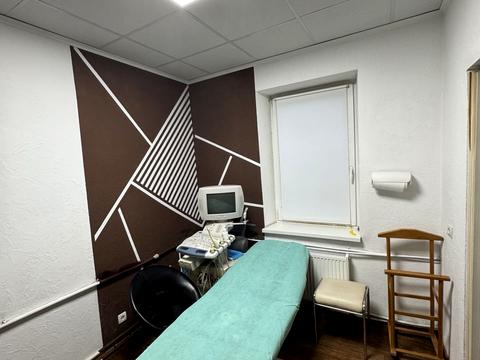 коммерческая по адресу Леси Украинки просп. (Пушкина), 29/31