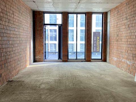 комерційна за адресою Галицька вул., 3