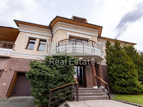 комерційна за адресою Павла Загребельного вул. (Миколи Раєвського), 4А