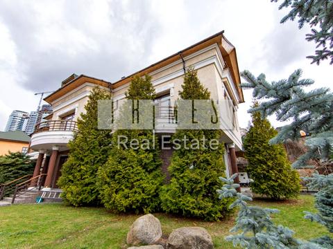 комерційна за адресою Павла Загребельного вул. (Миколи Раєвського), 4А