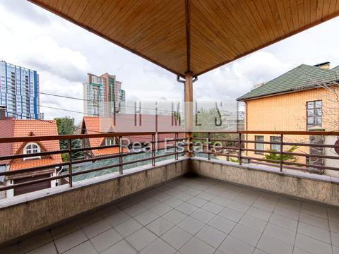 комерційна за адресою Павла Загребельного вул. (Миколи Раєвського), 4А