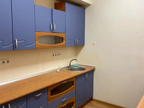 комерційна за адресою Митрополита Василя Липківського вул. (Урицького), 27/5