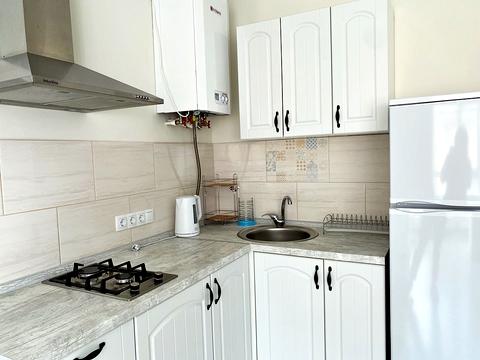 квартира за адресою Літературна вул. (Чехова), 11