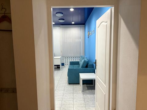 комерційна за адресою Різницька вул., 11