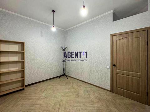 коммерческая по адресу Мира ул., 11