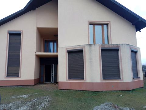 комерційна за адресою Шевченка, 92