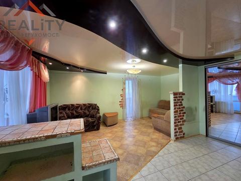 квартира за адресою житловий масив Тополя-2 вул., 10