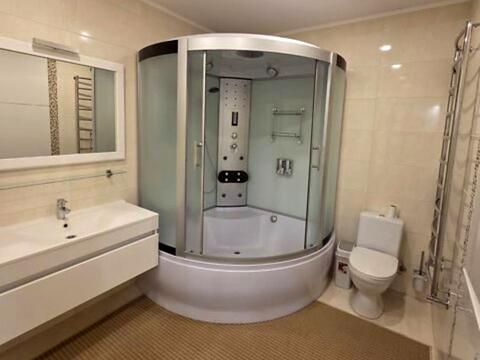 квартира по адресу Академика Глушкова просп., 9-В