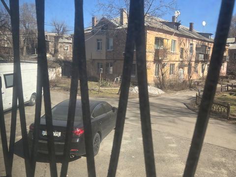 комерційна за адресою Мостова вул., 4