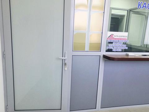 комерційна за адресою Мостова вул., 4