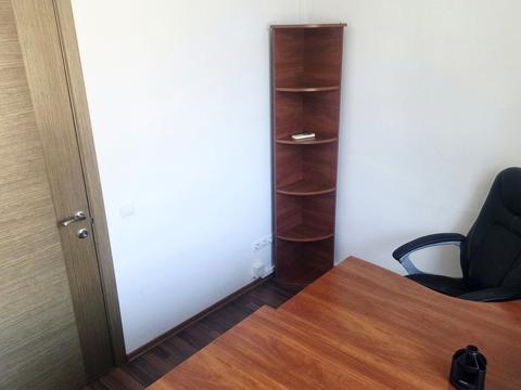 комерційна за адресою Мостова вул., 4