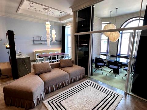 комерційна за адресою Шота Руставелі вул., 15-Б