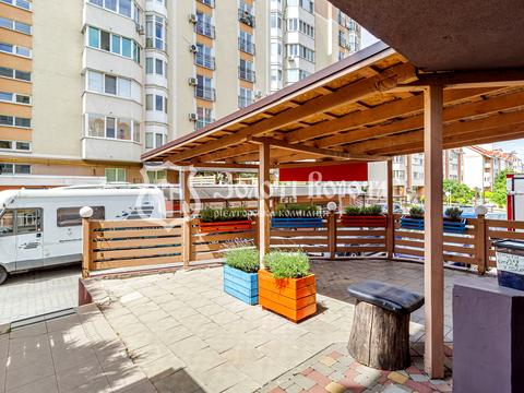 комерційна за адресою Богдана Хмельницького вул., 5-В