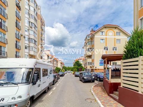 комерційна за адресою Богдана Хмельницького вул., 5-В