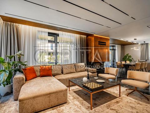 будинок за адресою Осіння, 6