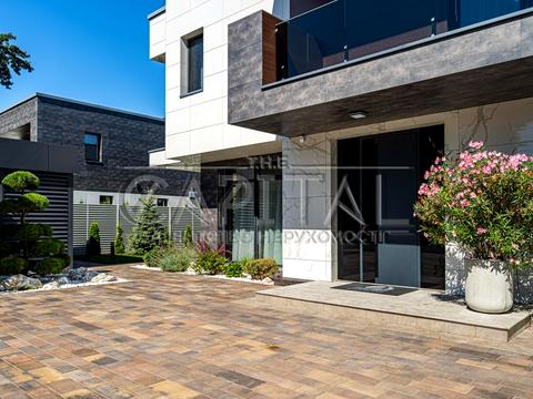 будинок за адресою Осіння, 6