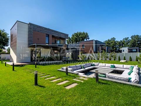 будинок за адресою Осіння, 6