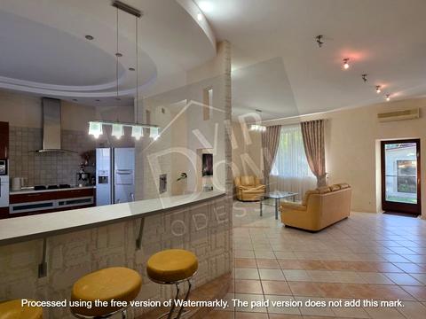 будинок за адресою Полуничний пров.