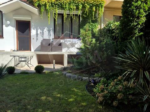 будинок за адресою Полуничний пров.