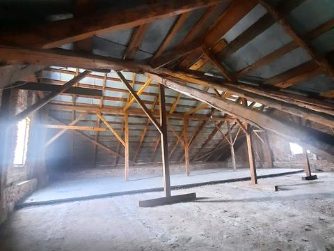 комерційна за адресою Перемоги вул., 46