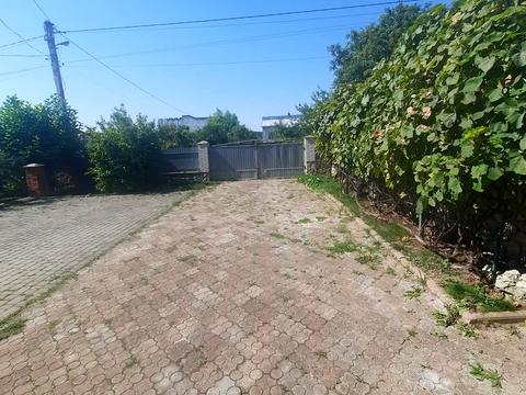 комерційна за адресою Перемоги вул., 46