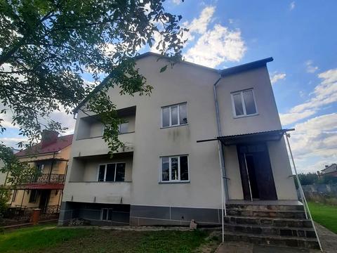 комерційна за адресою Перемоги вул., 46