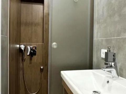 коммерческая по адресу Берестейский просп. (Победы), 11 к3