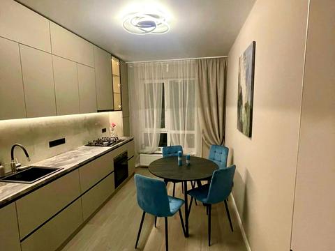 квартира по адресу Метрологическая ул., 107