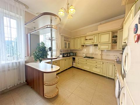 квартира по адресу Амвросия Метлинского ул., 1