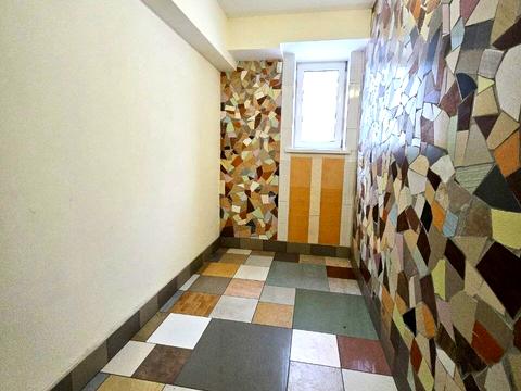 комерційна за адресою Щирецька вул., 60