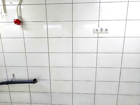 комерційна за адресою Щирецька вул., 60