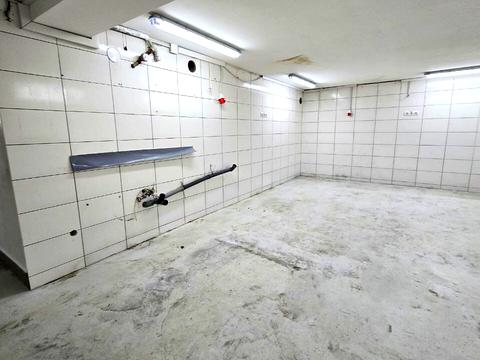 комерційна за адресою Щирецька вул., 60