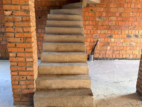 будинок за адресою Авіаконструктора Антонова вул.