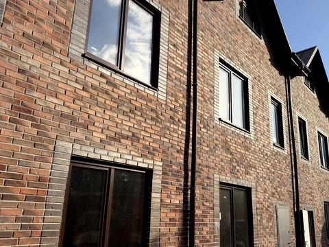 будинок за адресою Авіаконструктора Антонова вул.