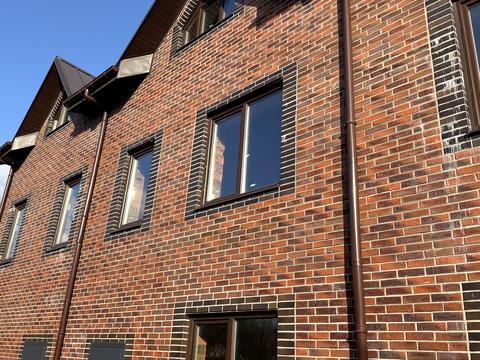 будинок за адресою Авіаконструктора Антонова вул.