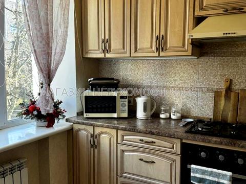 квартира за адресою Літературна вул. (Ярослава Галана), 5