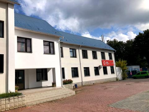 комерційна за адресою Чорновола вул., 155/1