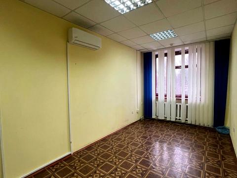 комерційна за адресою Чорновола вул., 155/1