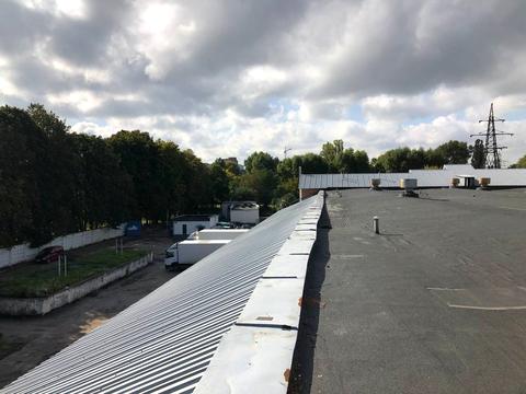 комерційна за адресою Чорновола вул., 155/1